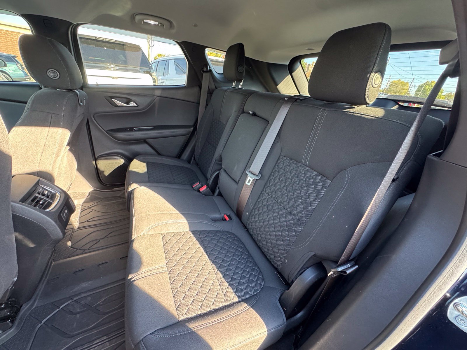 Used 2020 Chevrolet Blazer LT FWD image 24