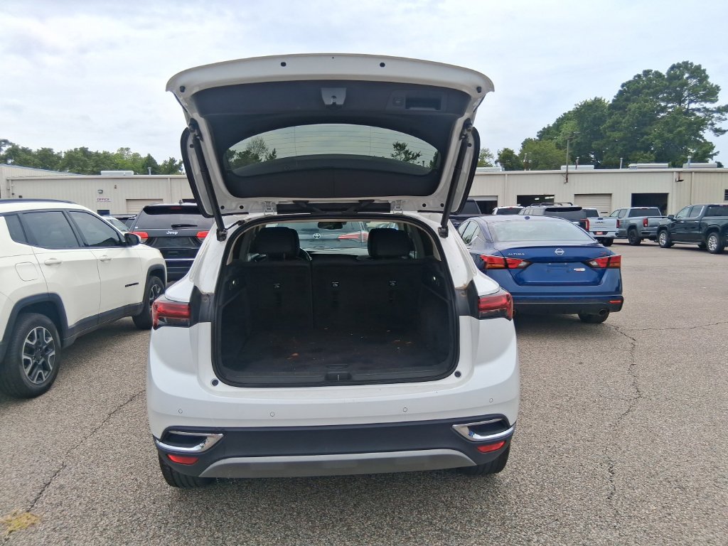 Used 2022 Buick Envision Preferred FWD image 14