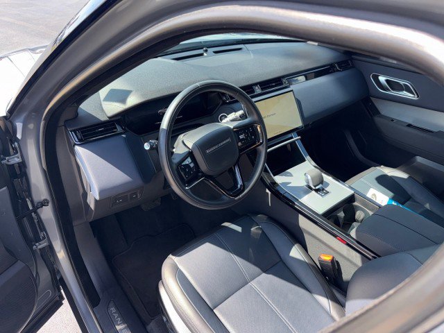 Used 2025 Land Rover Range Rover Velar S AWD/4WD image 15