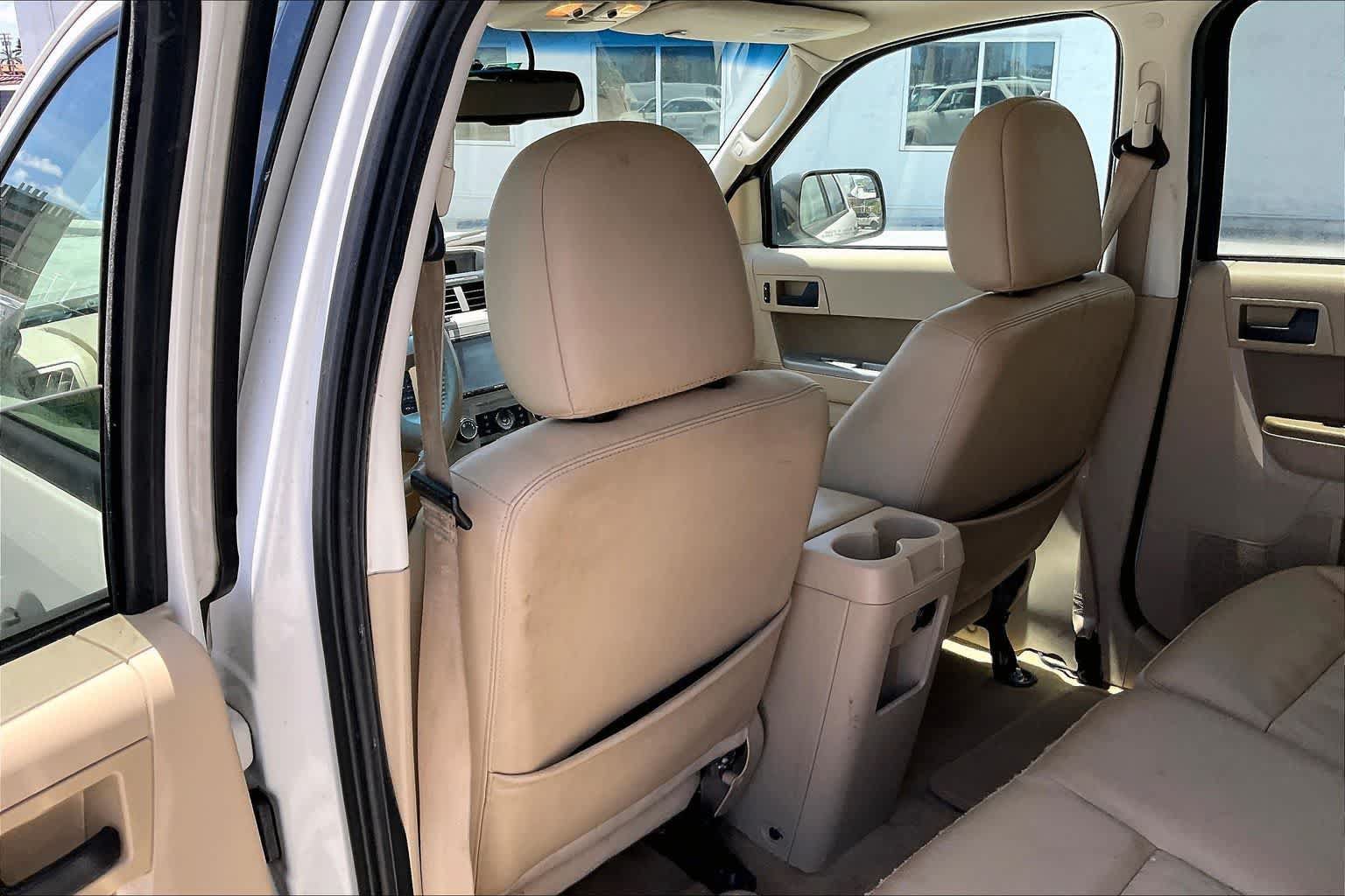 Used 2011 Ford Escape XLT w/ 203A Rapid Spec Order Code AWD/4WD image 12