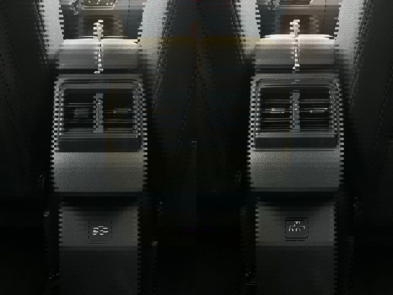 Used 2025 MAZDA CX-50 AWD 2.5 S w/ Premium Package image 13