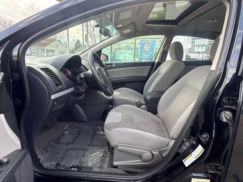 Used 2012 Nissan Sentra 2.0 SR w/ Special Edition Pkg image 11