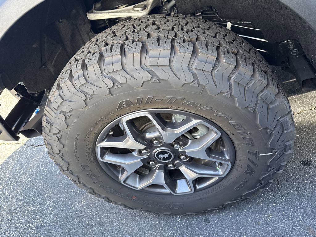 New 2025 Ford Bronco Badlands image 11