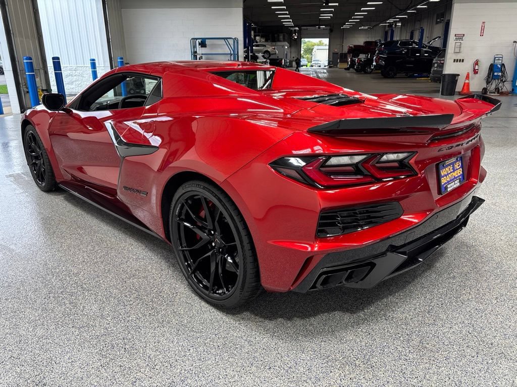 New 2027 Chevrolet Corvette Grand Sport RWD image 5