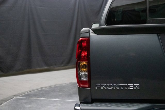 Used 2020 Nissan Frontier SV image 17