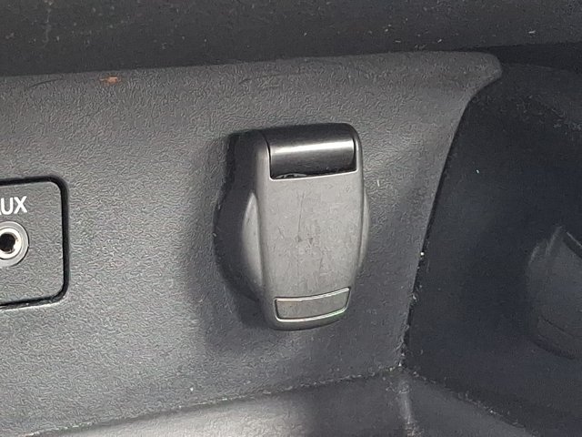 Used 2023 Nissan Altima 2.5 SV FWD image 24