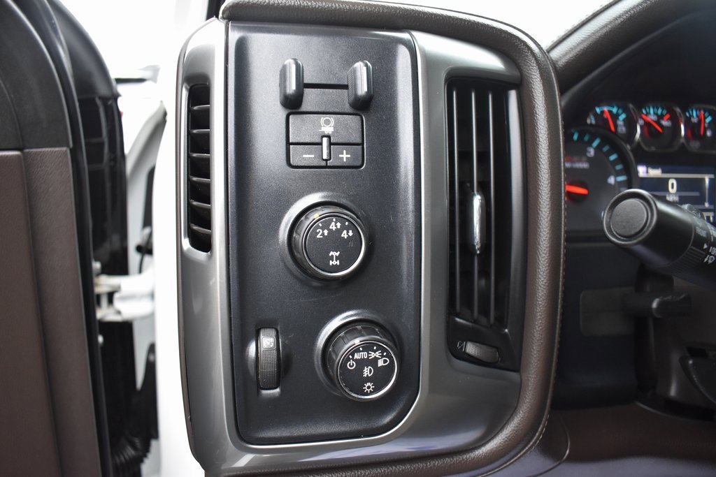 Used 2015 Chevrolet Silverado 2500 LTZ image 15