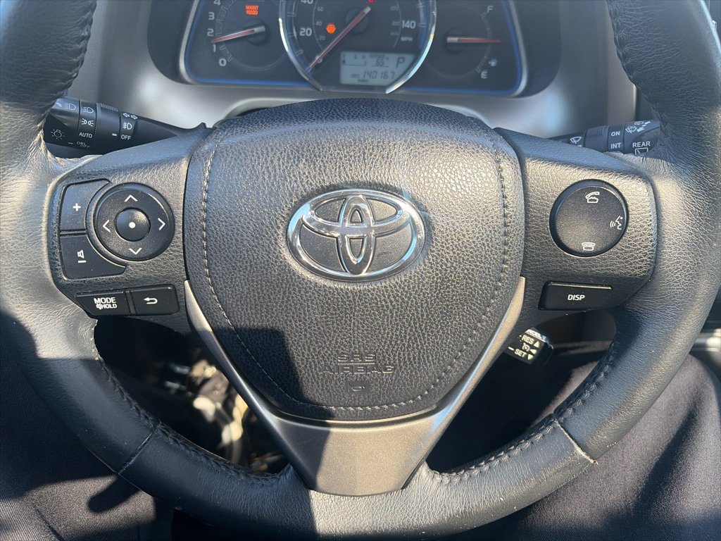 Used 2014 Toyota RAV4 Limited AWD/4WD image 6