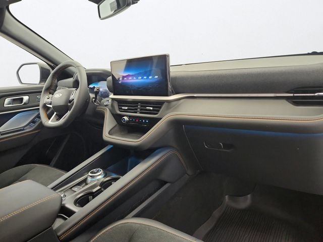 New 2026 Ford Explorer Tremor w/ Tremor Ultimate Package AWD/4WD image 32
