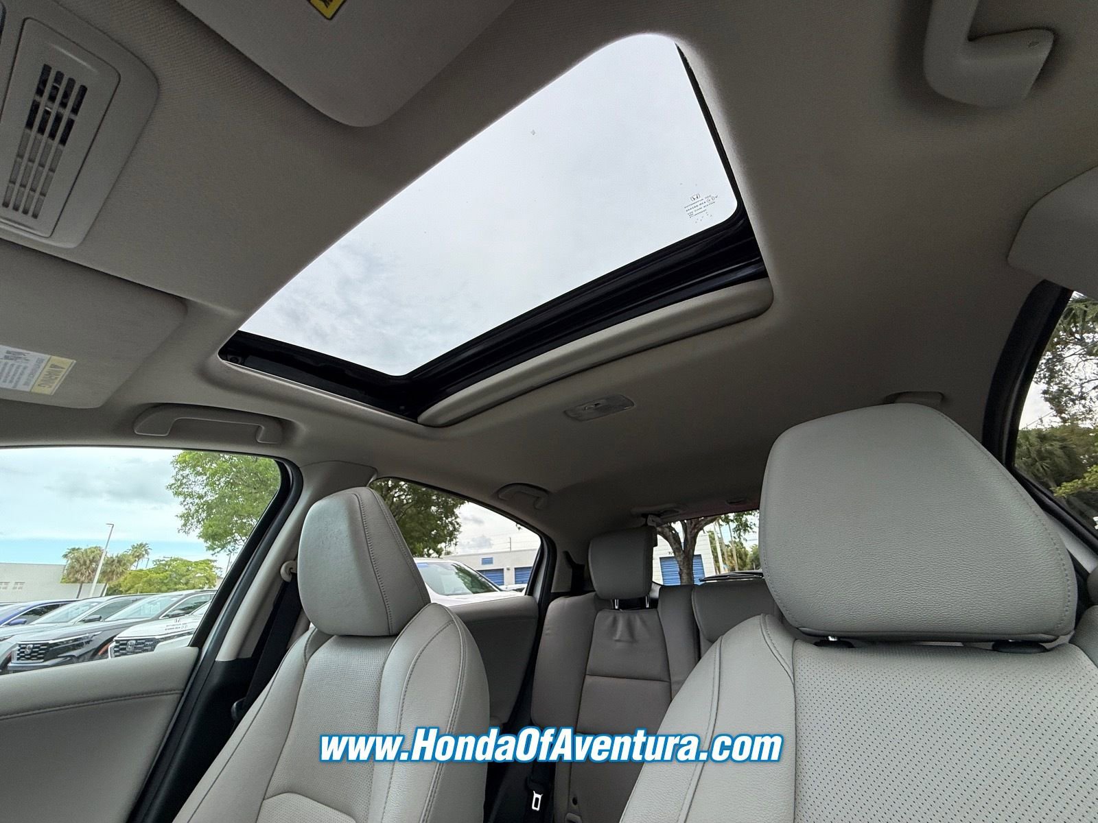 Used 2022 Honda HR-V EX-L image 25