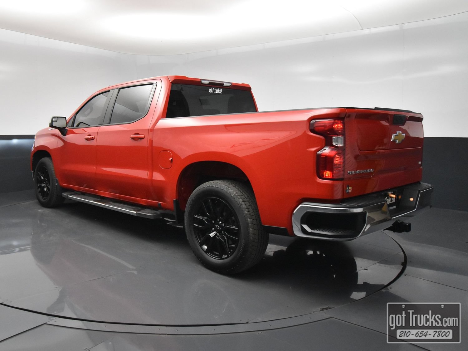 Used 2023 Chevrolet Silverado 1500 LT RWD image 5