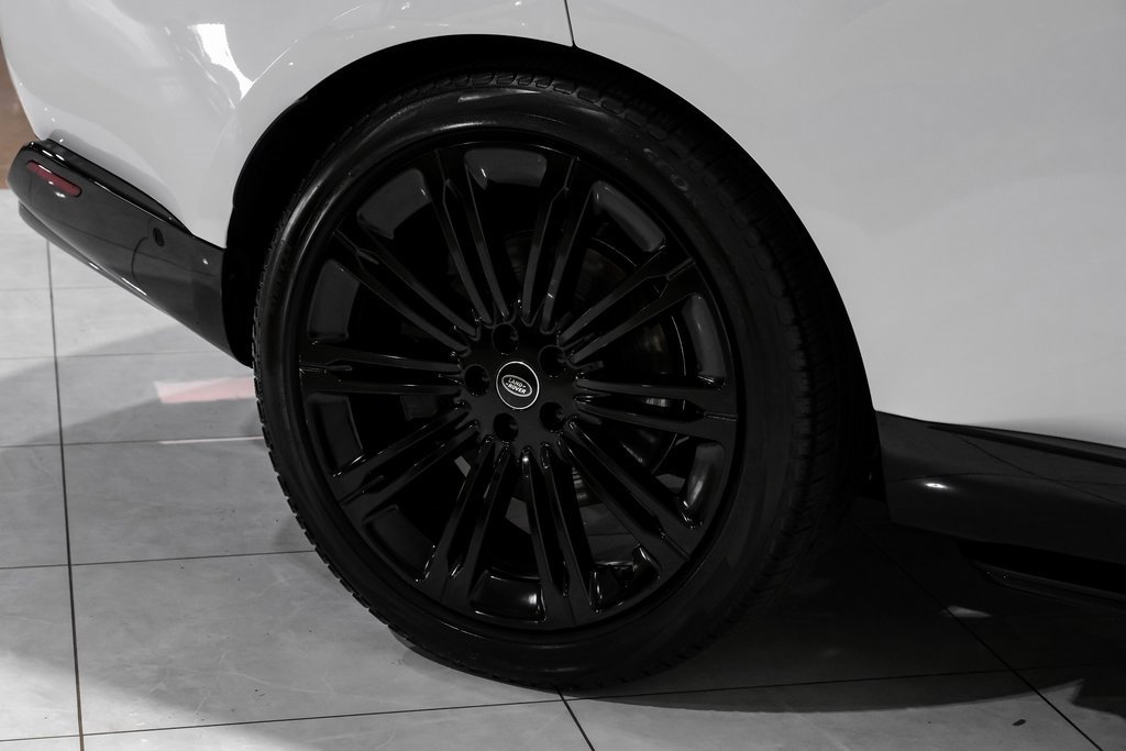 Used 2024 Land Rover Range Rover SE image 52