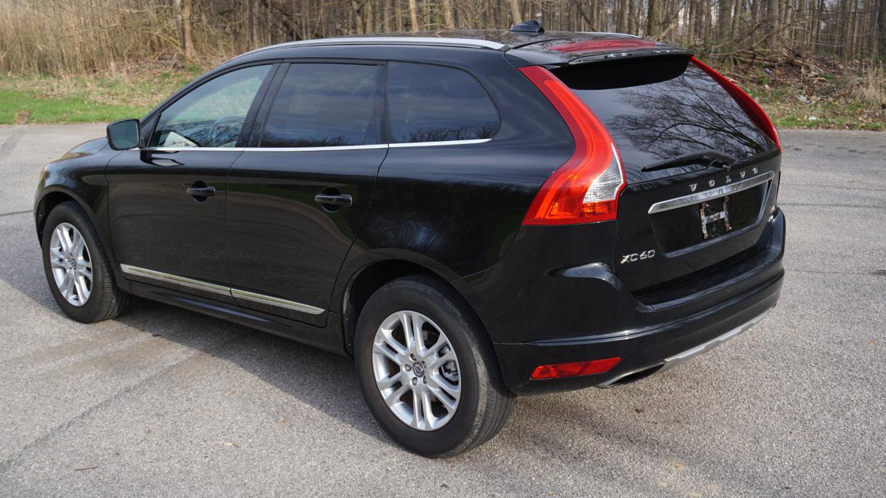 Used 2015 Volvo XC60 T5 Platinum AWD/4WD image 3
