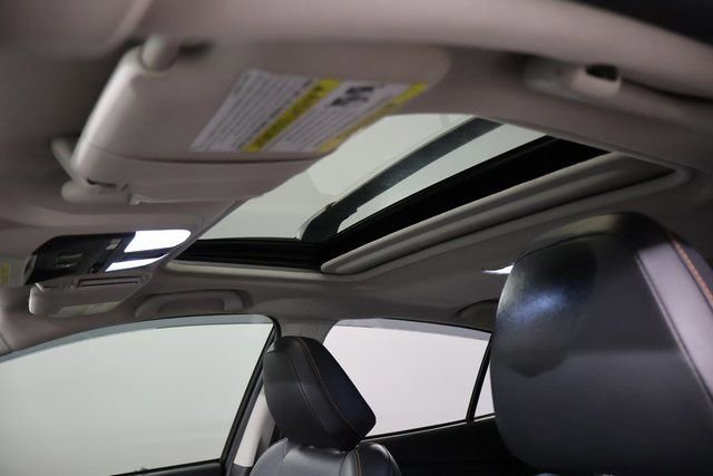 Used 2019 Subaru Crosstrek 2.0i Limited w/ Moonroof Package w/Navigation AWD/4WD image 12