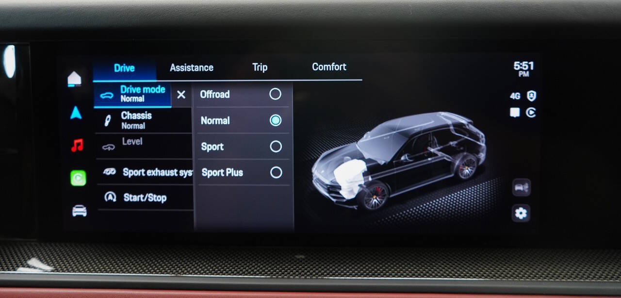 Used 2025 Porsche Cayenne GTS AWD/4WD image 86