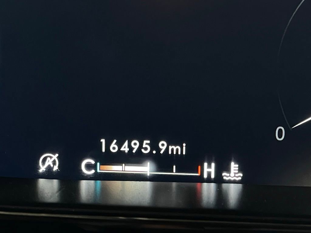 Used 2021 Lincoln Navigator Black Label w/ Cargo Convenience Package image 47