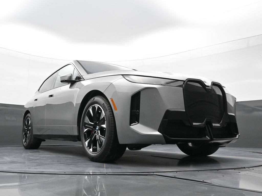 New 2026 BMW iX xDrive60 w/ M Sport Package image 25
