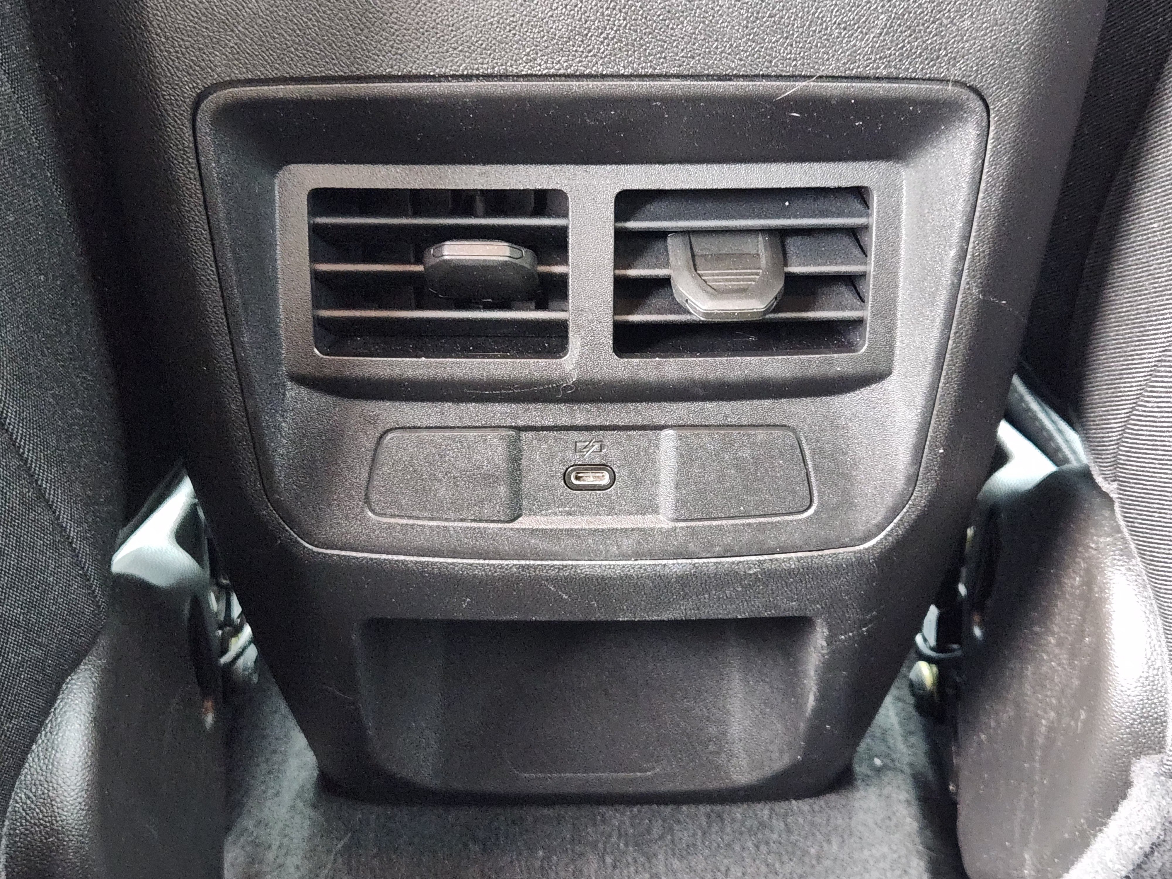 Used 2024 Chevrolet Colorado LT w/ LT Convenience Package II RWD image 30
