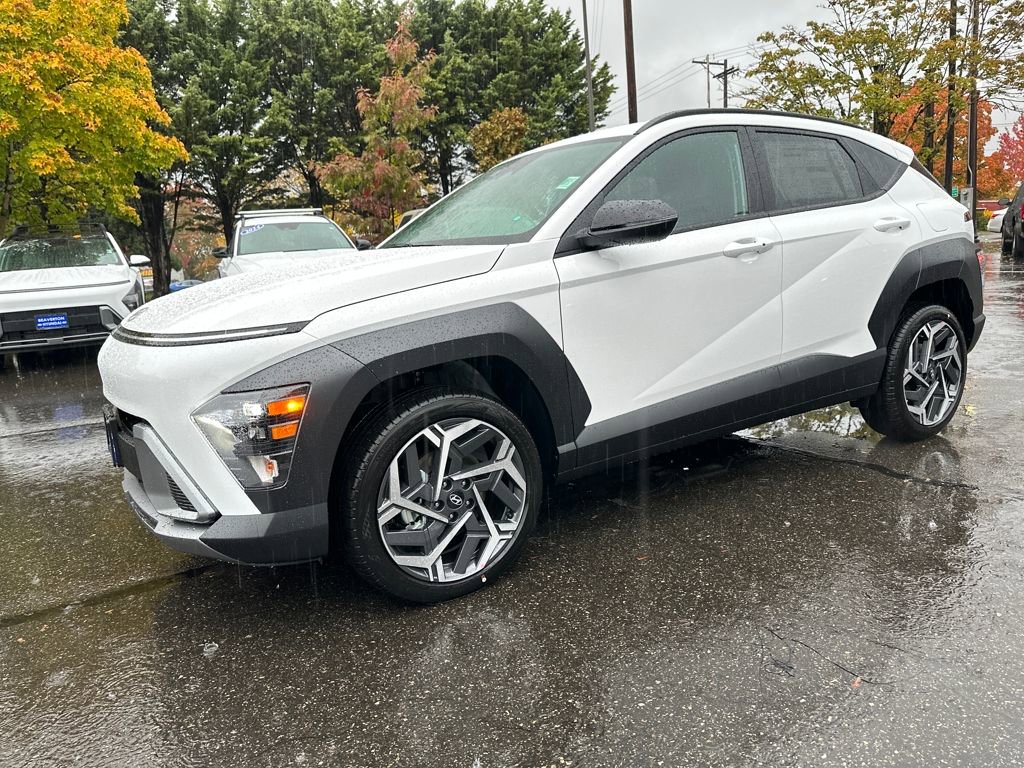 New 2026 Hyundai Kona SEL Premium image 2