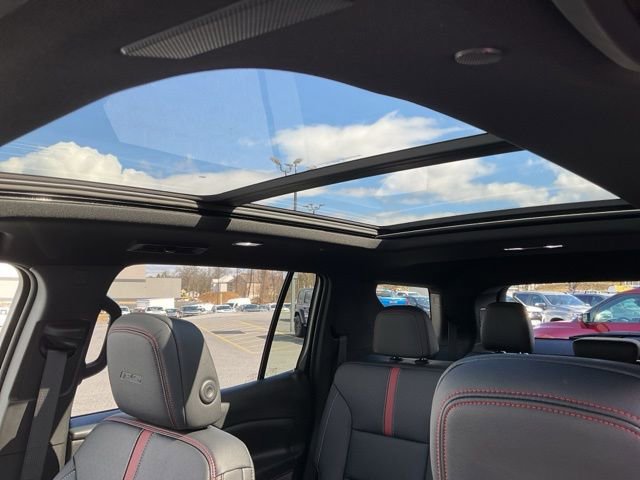 Certified 2025 Chevrolet Traverse RS AWD/4WD image 8