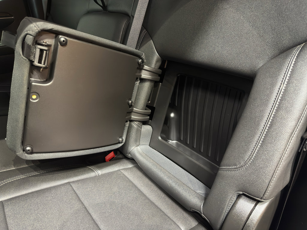 Used 2024 GMC Sierra 1500 Elevation w/ Elevation Premium Package image 14