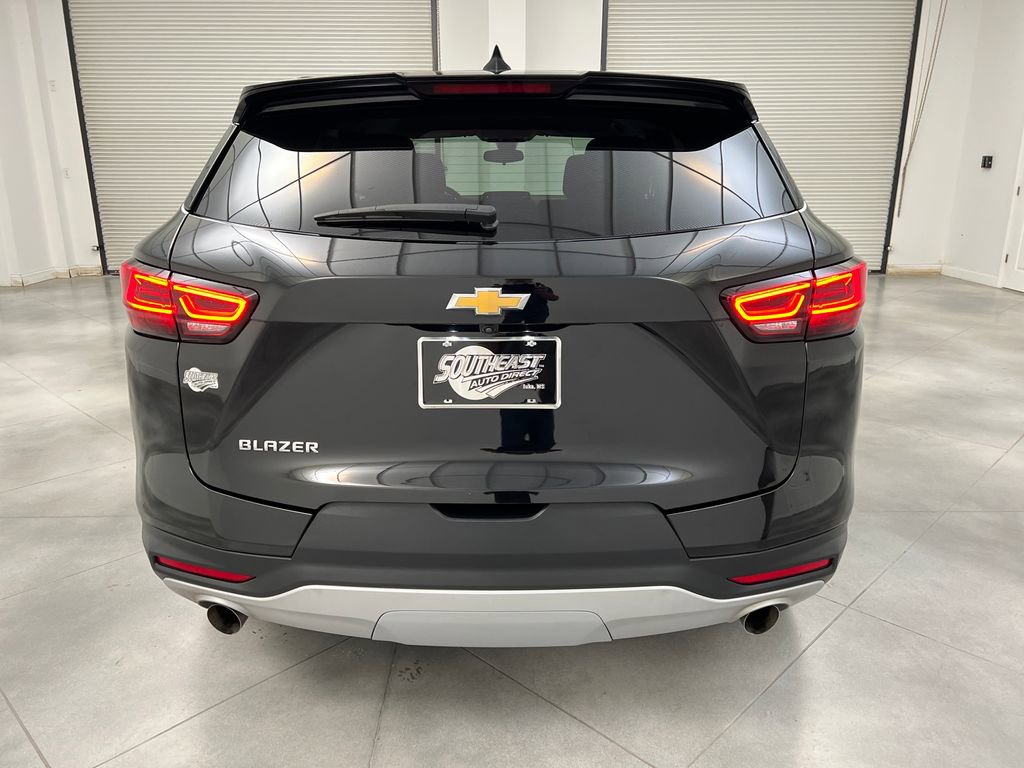 Used 2025 Chevrolet Blazer LT image 6