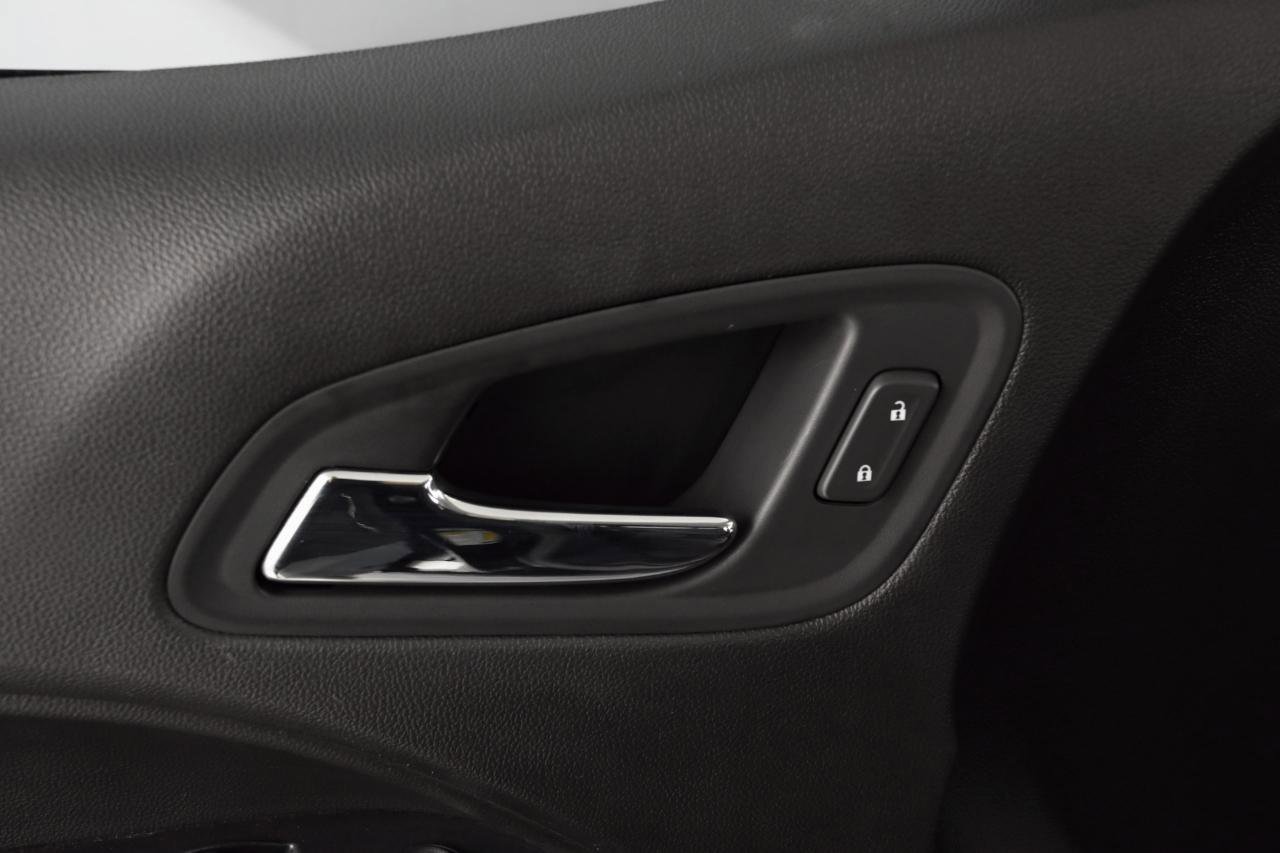 Used 2018 Chevrolet Colorado LT image 27