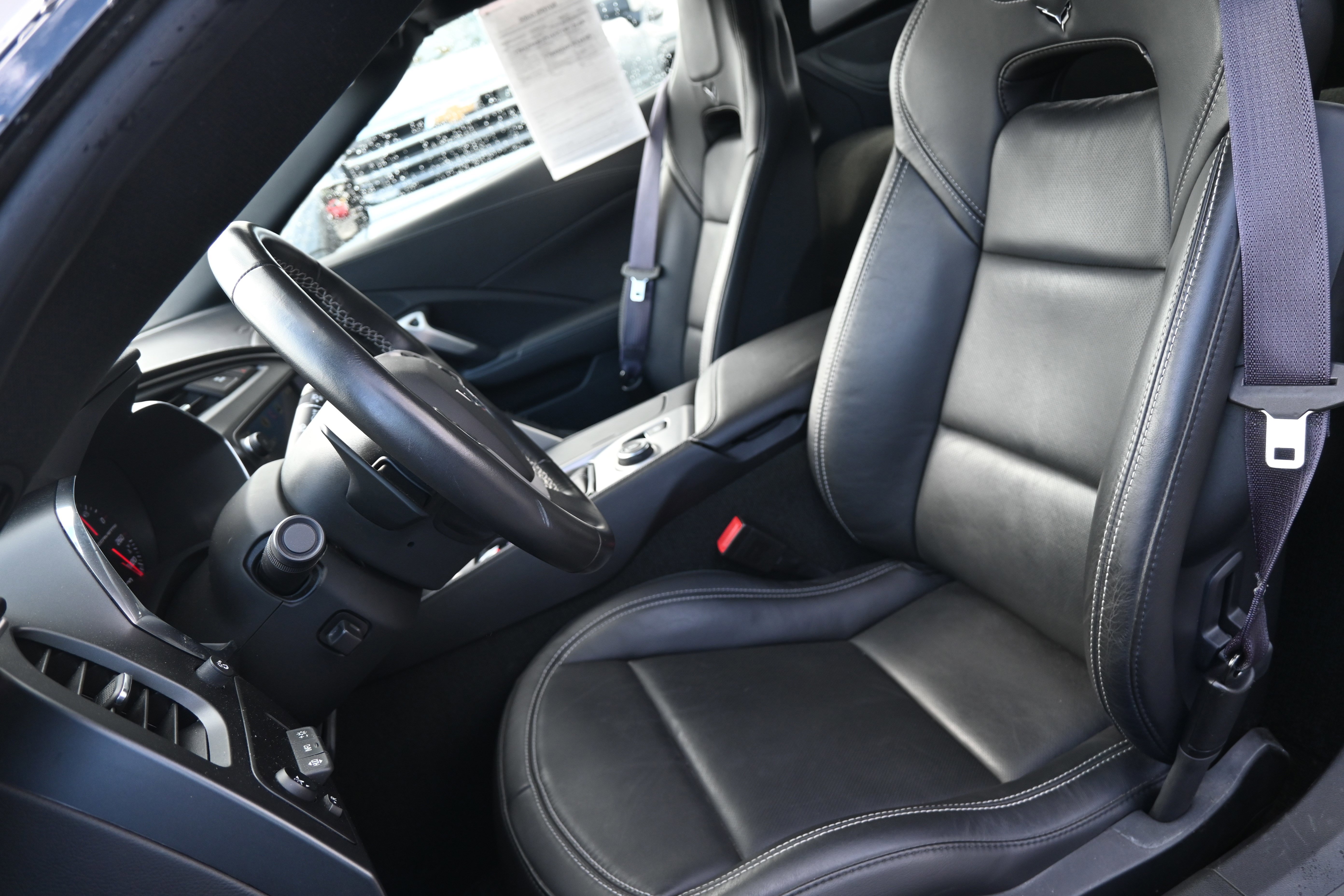 Used 2015 Chevrolet Corvette Z51 2LT w/ 2LT Preferred Equipment Group image 14