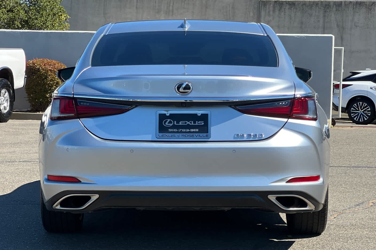 Certified 2023 Lexus ES 350 w/ Premium Package FWD image 8