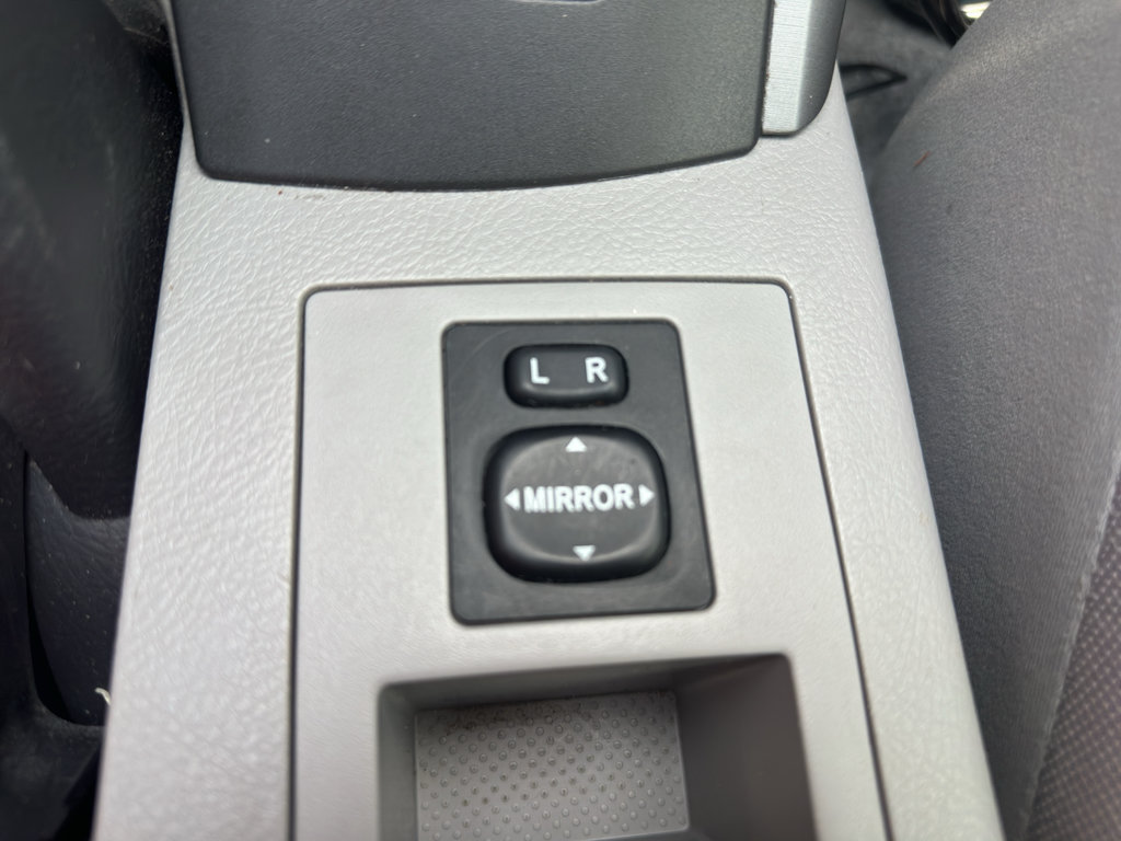 Used 2007 Toyota RAV4 2WD image 19