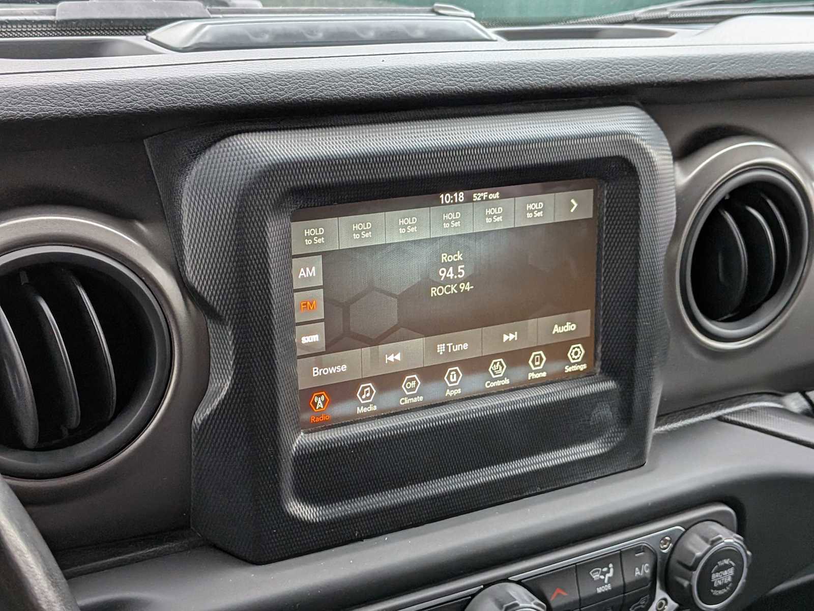 Used 2023 Jeep Wrangler Unlimited w/ Cold Weather Group image 30