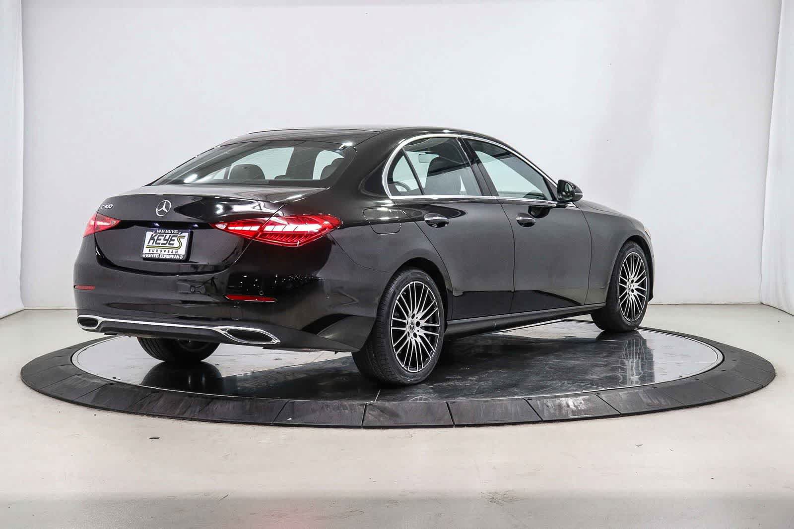 Certified 2024 Mercedes-Benz C 300 Sedan image 4
