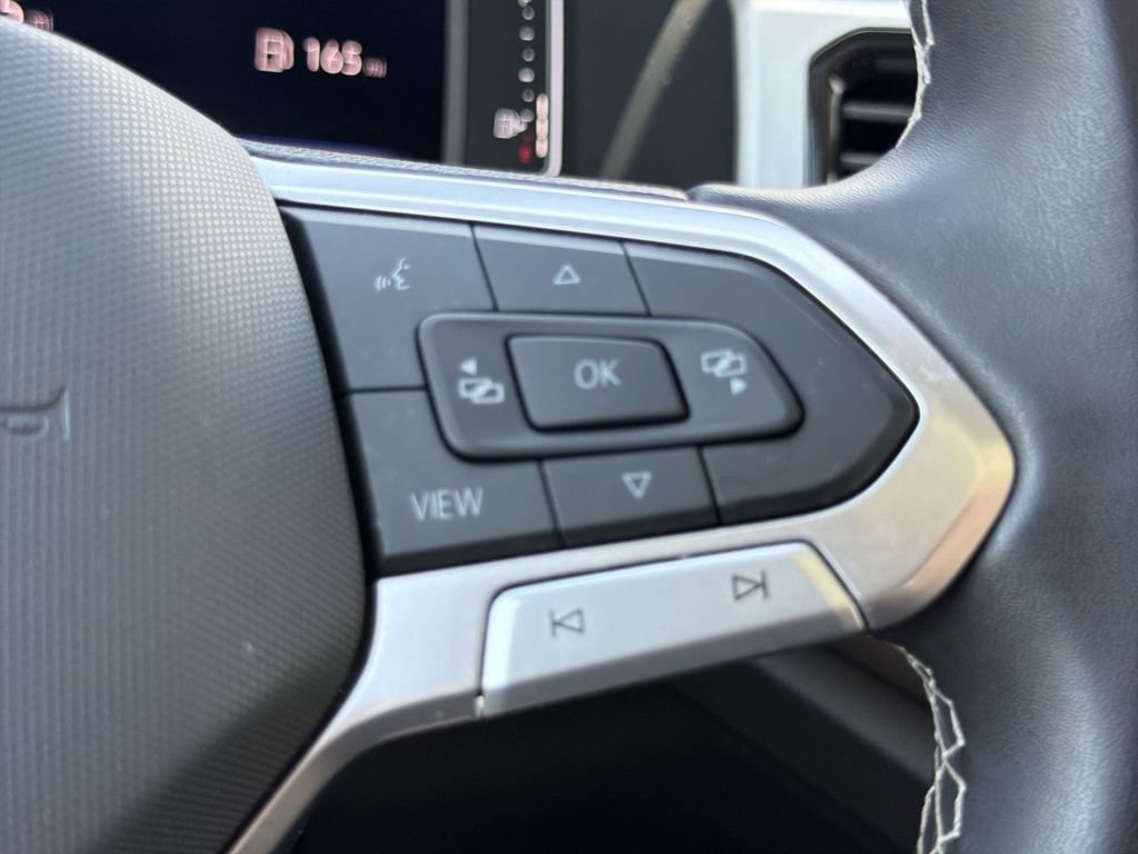 Used 2023 Volkswagen Atlas SE w/ Panoramic Sunroof Package FWD image 31