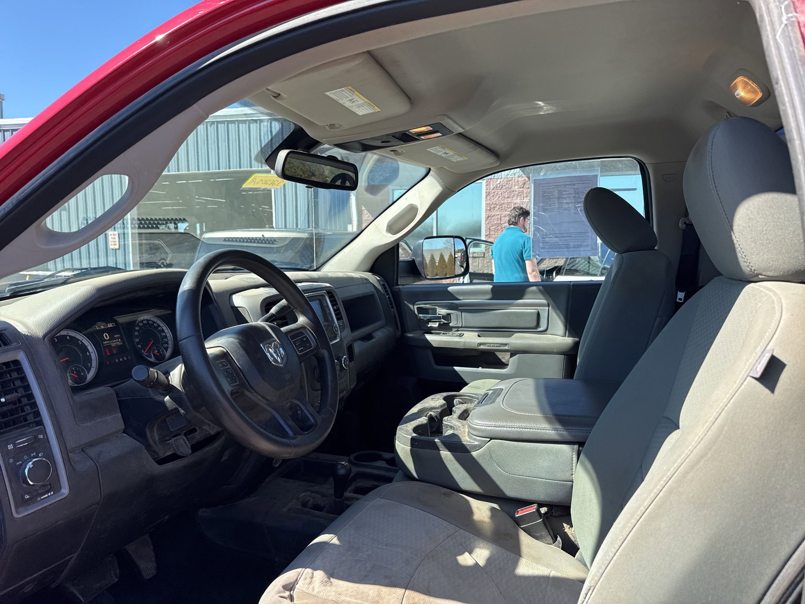 Used 2016 RAM 2500 Tradesman w/ Chrome Appearance Group image 10