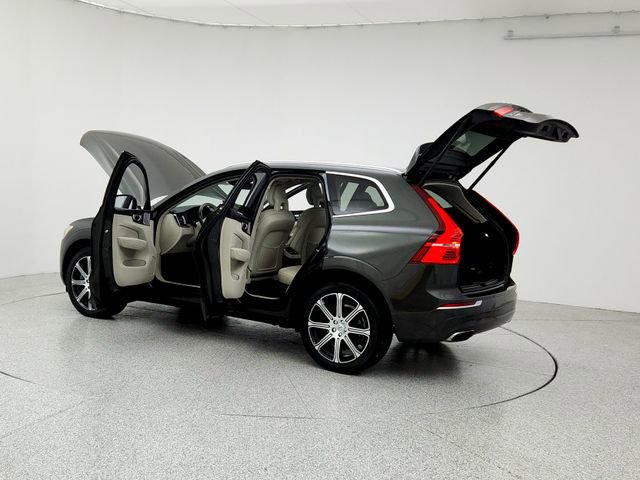 Used 2018 Volvo XC60 T6 Inscription w/ Luxury Seat Package image 12