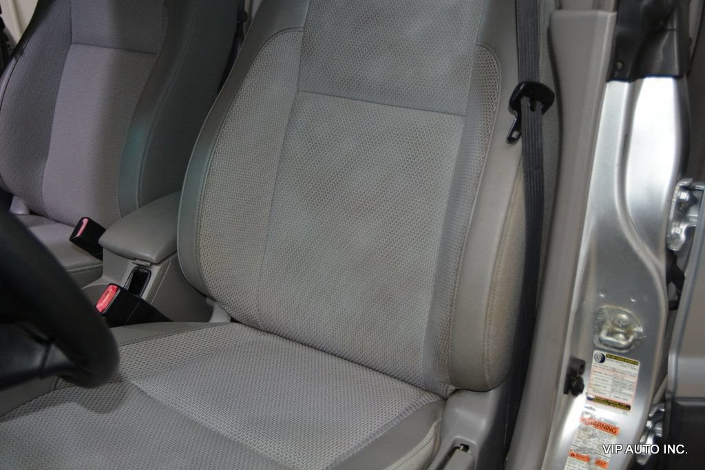 Used 2004 Subaru Forester 2.5X AWD/4WD image 19