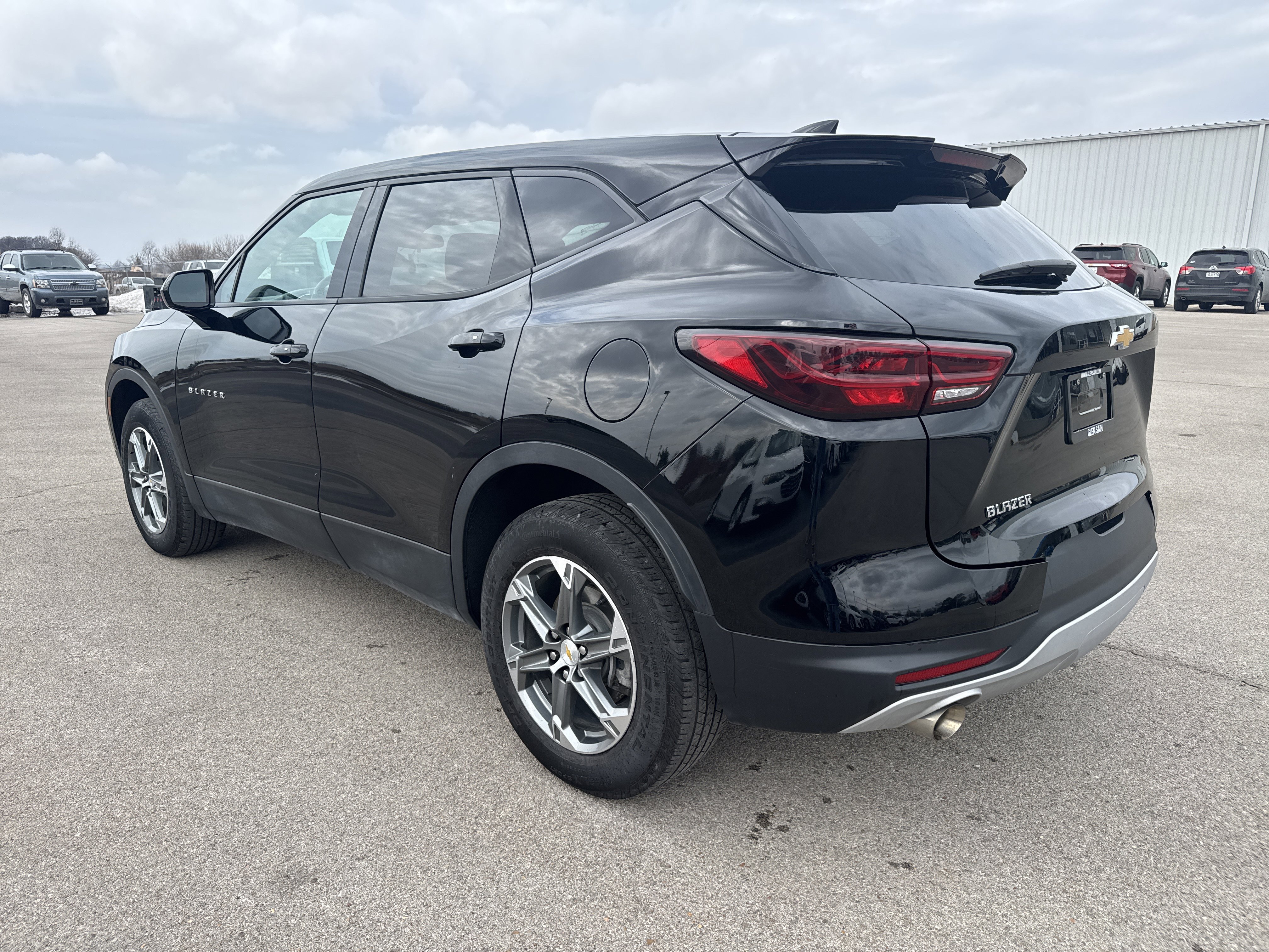 Used 2024 Chevrolet Blazer LT image 3