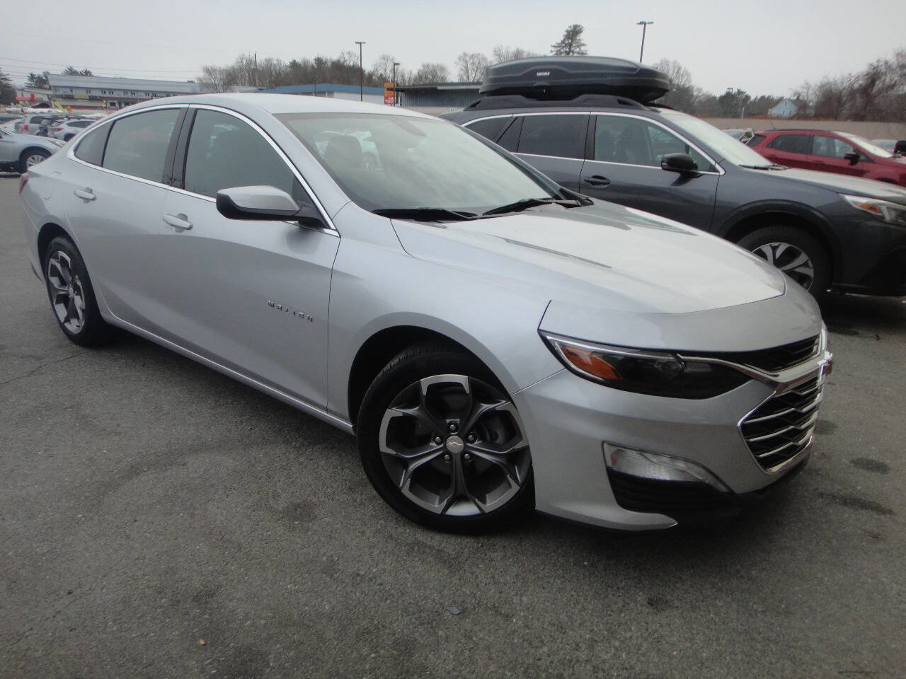 Used 2020 Chevrolet Malibu LT FWD image 3