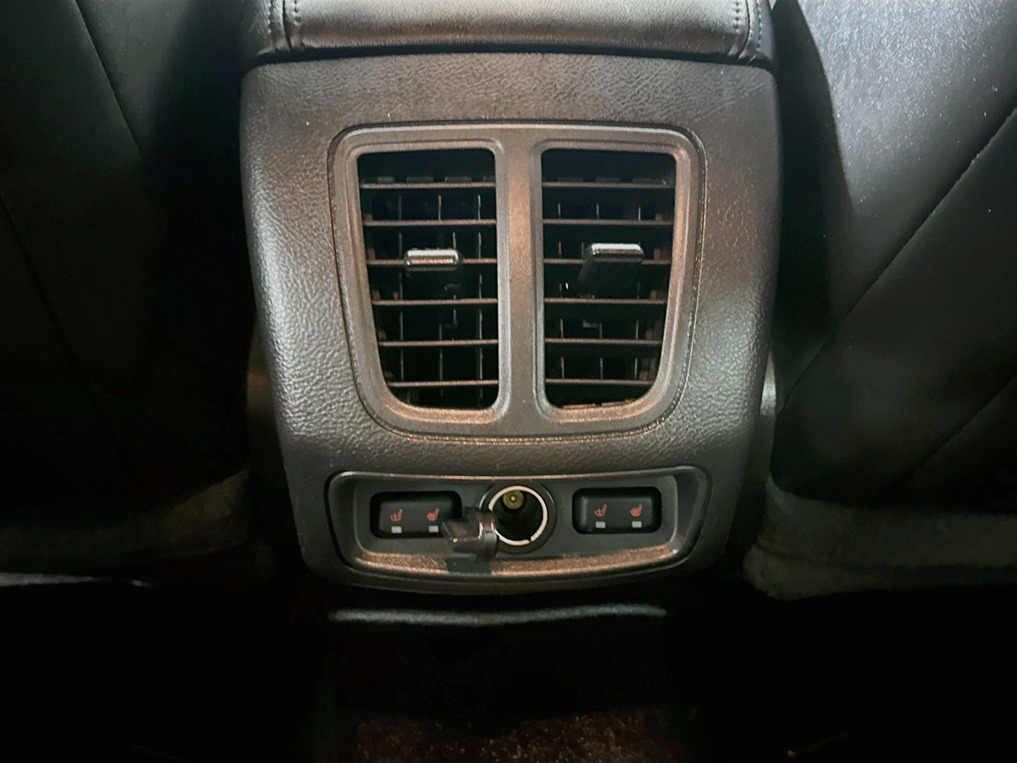 Used 2013 Ford Taurus SHO AWD/4WD image 27