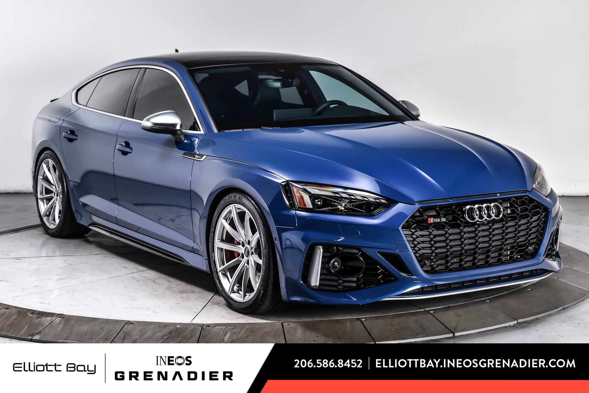 Used 2023 Audi RS 5 Sportback AWD/4WD image 1
