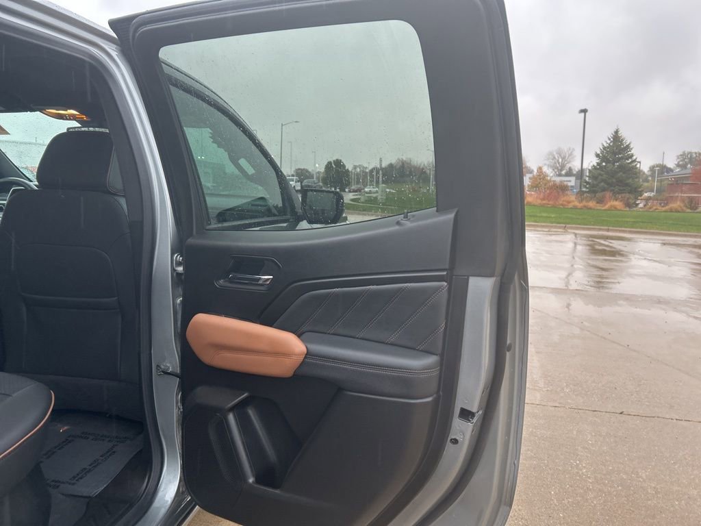 Used 2024 GMC Canyon AT4 w/ AT4 Premium Package image 19