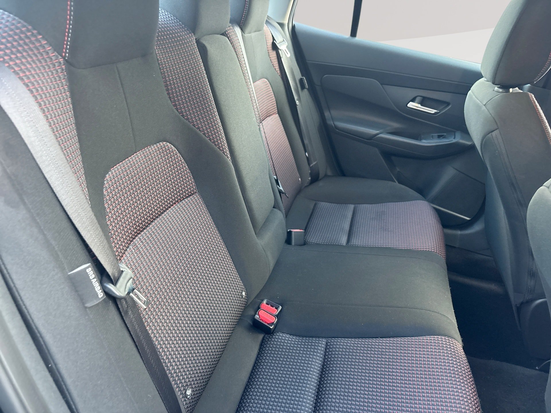 Used 2026 Nissan Sentra SR w/ Floor Mat Package FWD image 26