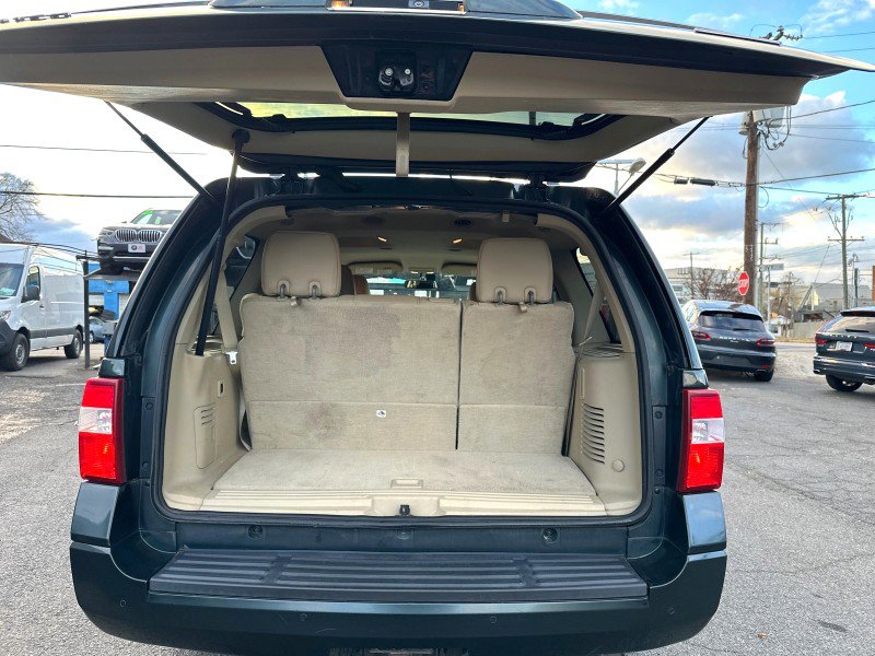 Used 2017 Ford Expedition Limited image 34