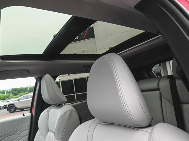 New 2025 Mitsubishi Outlander SEL image 30