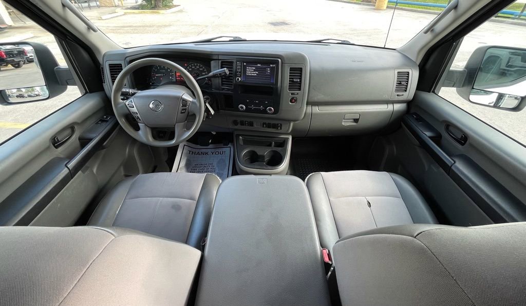 Used 2020 Nissan NV 2500 SV image 29