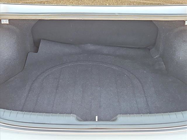 Used 2023 Hyundai Elantra SEL FWD image 6