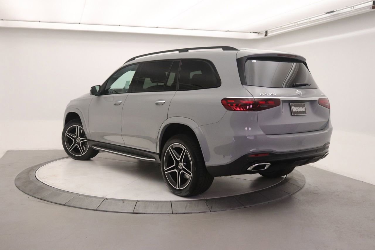 New 2026 Mercedes-Benz GLS 450 4MATIC image 2