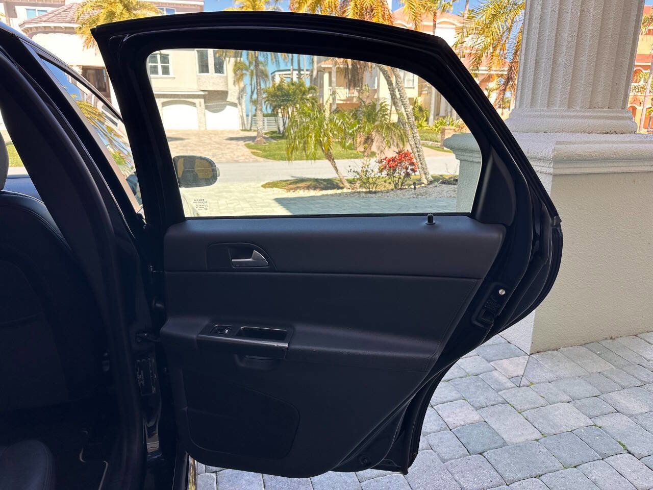 Used 2009 Volvo S40 T5 R-Design image 63