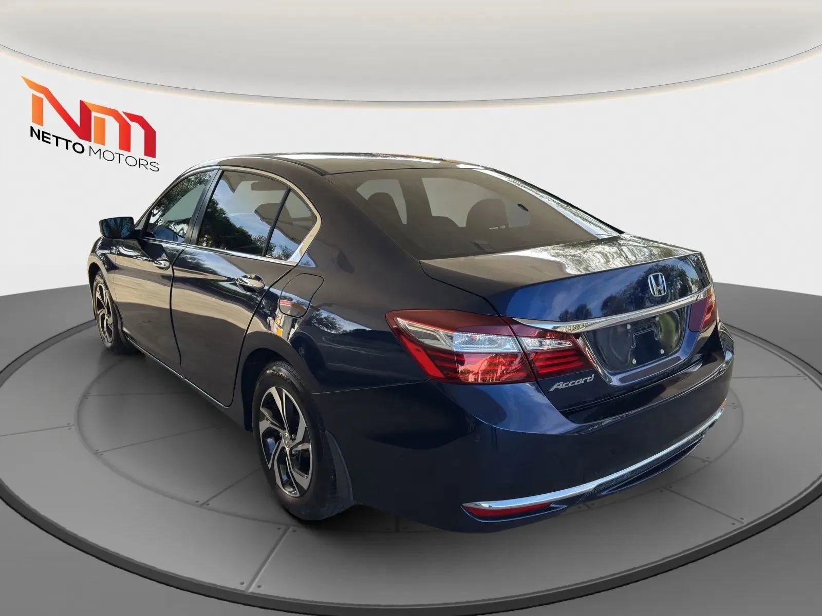 Used 2016 Honda Accord LX image 5