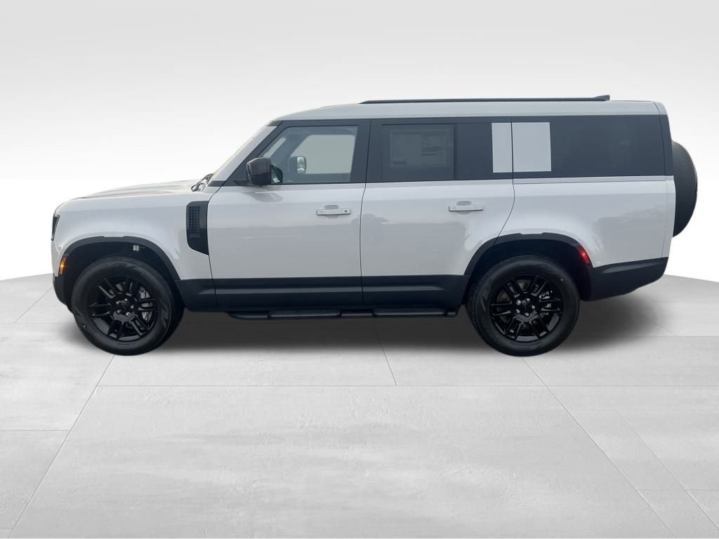 New 2026 Land Rover Defender 130 S video 2